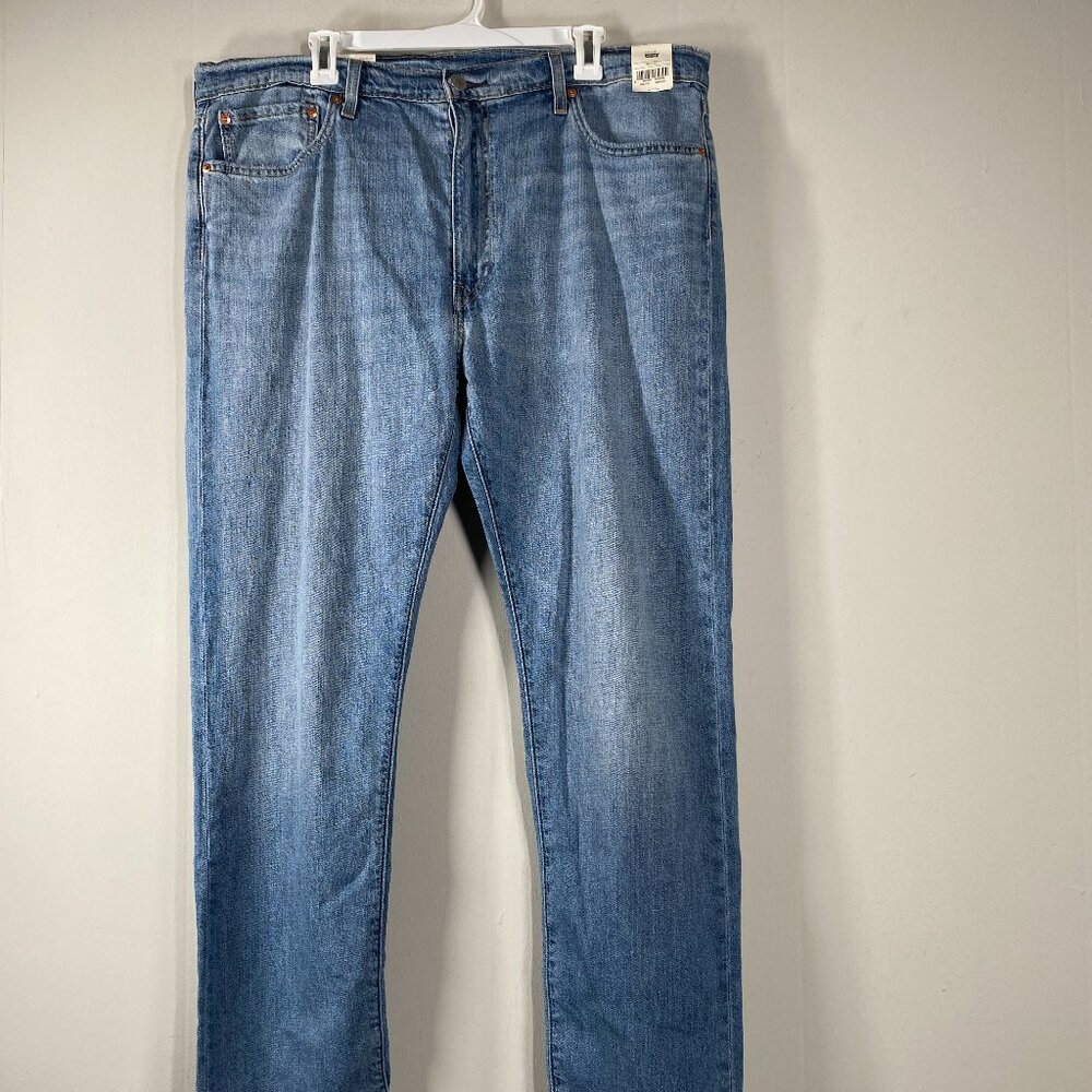 Levi's Premium 502 Taper Lightweight Denim Jeans Men's 40 x 32 Blue Casual NWT